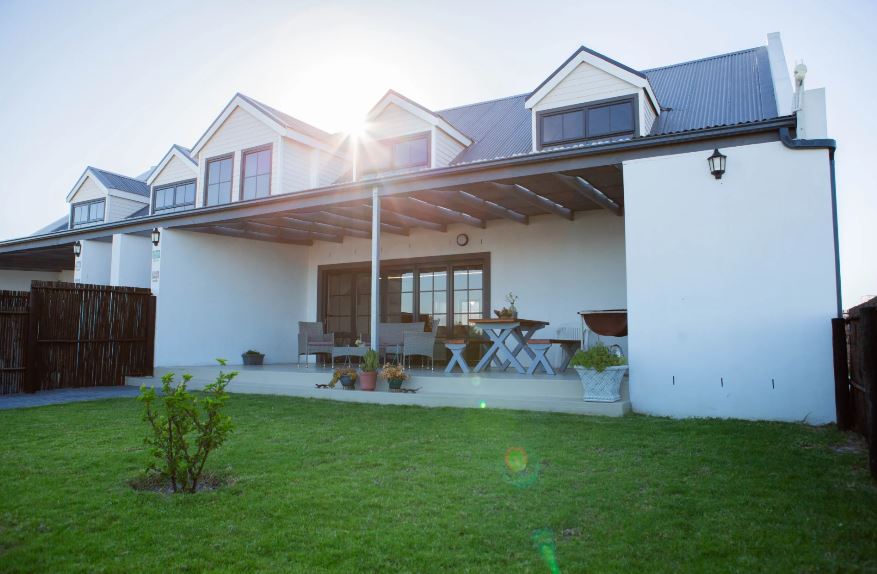 9 Bedroom Property for Sale in Hopefield Western Cape